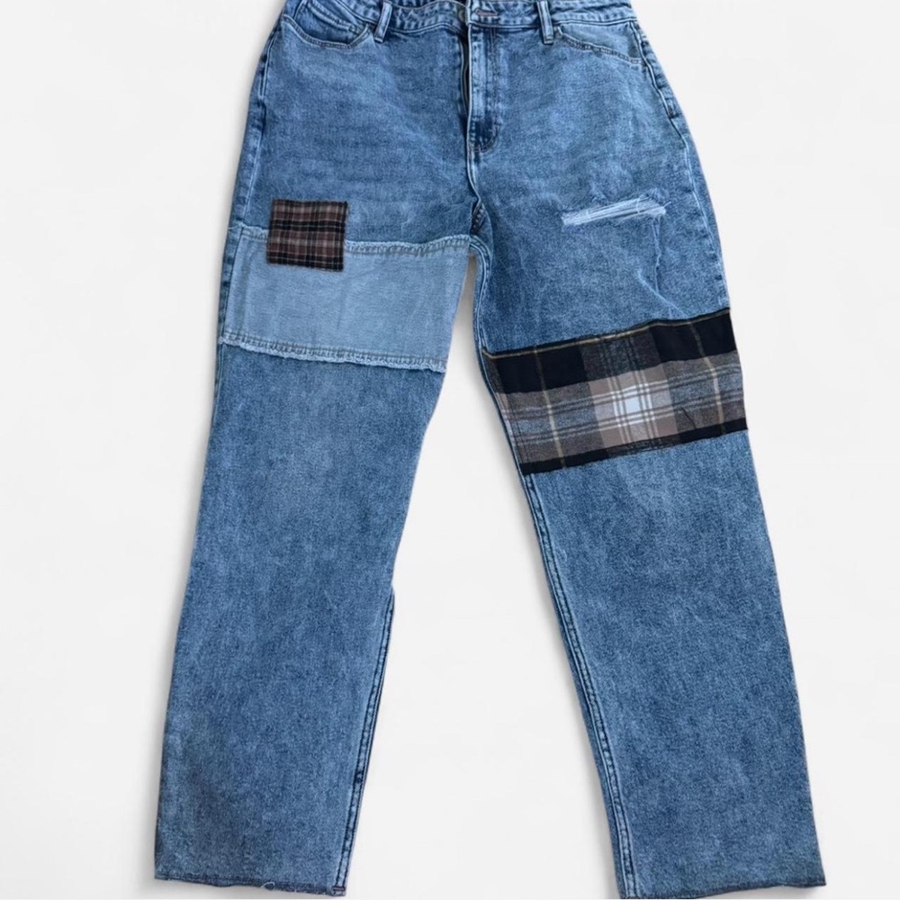hollister patchwork light wash ultra high rise mom jeans